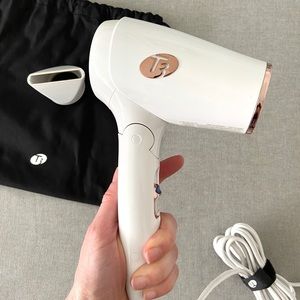 T3 Featherweight Compact Folding Travel Hair Dryer